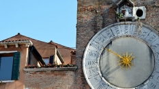 clocktower_snapshotvenice_cameraandcarryon-jpg